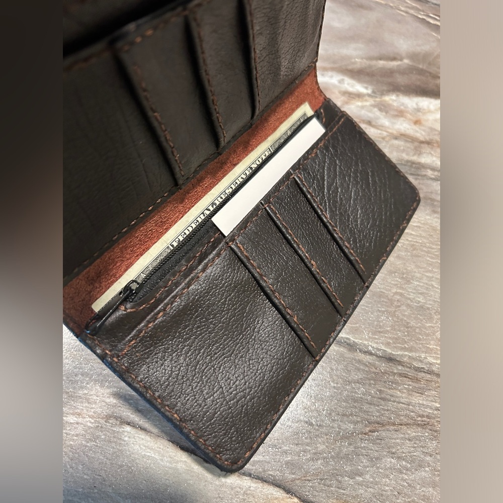 MMIW Genuine Leather Wallet - Picture 6 of 8